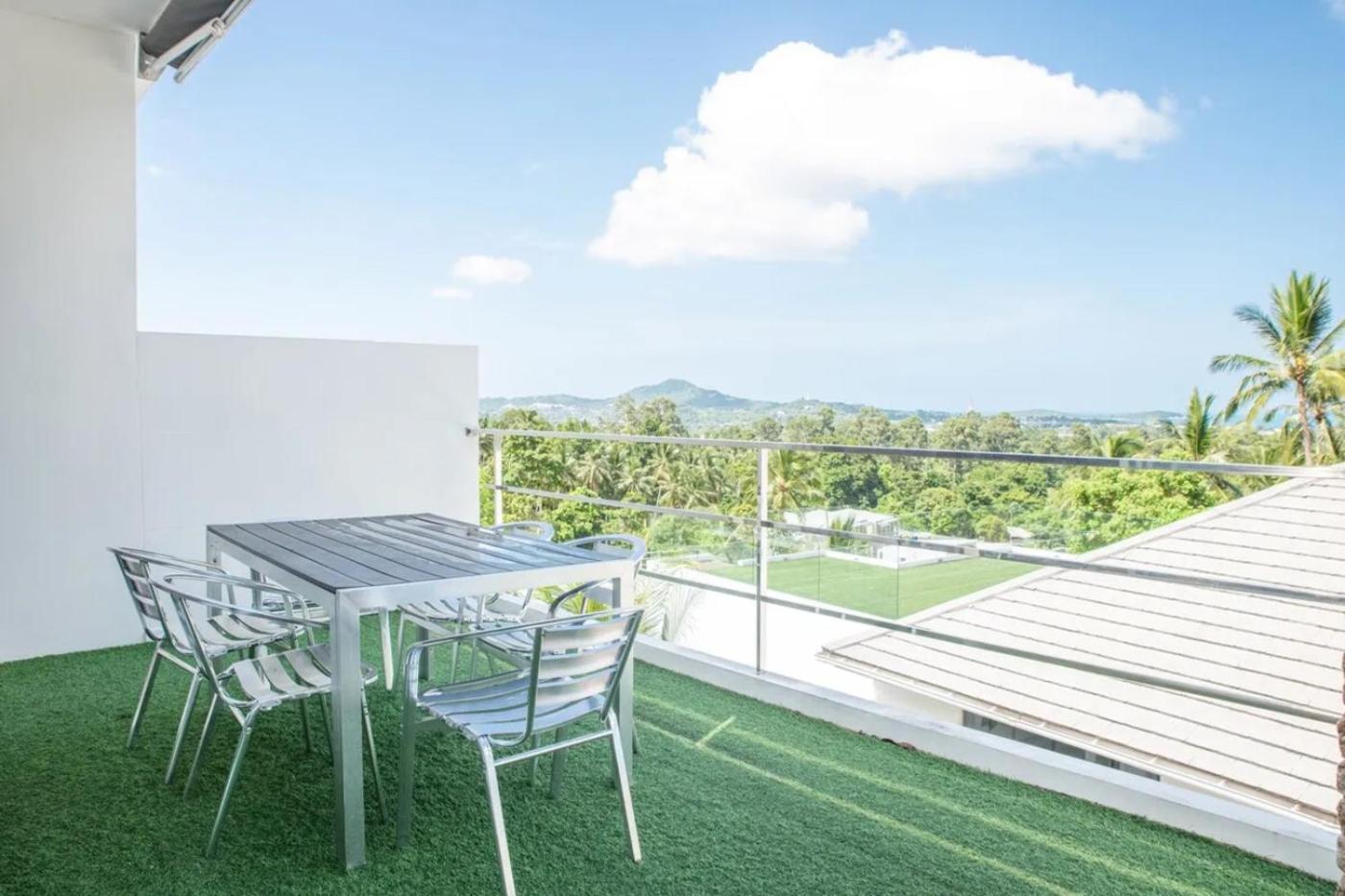 Cosy Flat 2 Bedroom - M2 Sea View & Shared Pool
